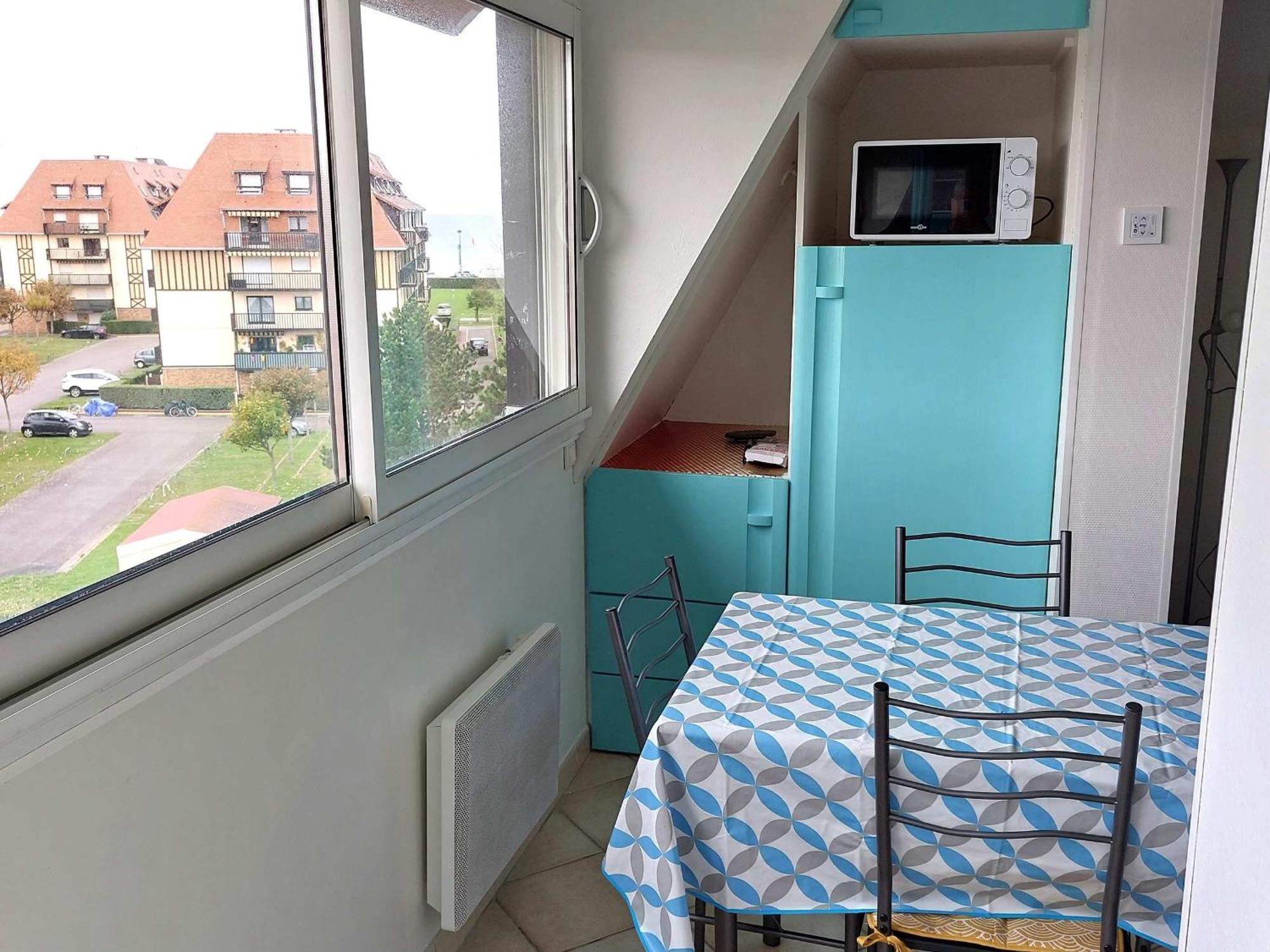 Charmant 2 Pieces Renove Avec Loggia, A Deux Pas De La Plage - Parking Prive - Idealement Situe - Fr-1-712-77 Villers-sur-Mer Exteriör bild